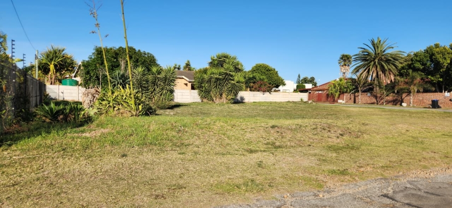 Commercial Property for Sale in Wavecrest Eastern Cape